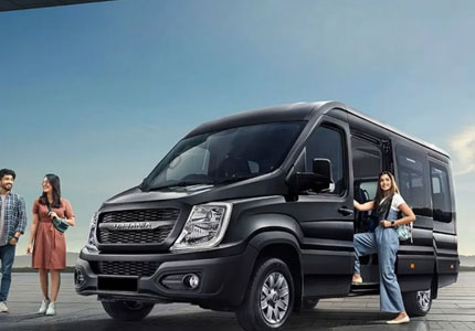 Urbania Traveller 17 Seater